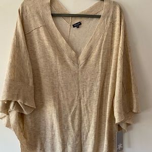 Splendid Poncho oatmeal cream nwt small